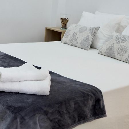 Apartamento Cruz Roja A เซบีญา ภายนอก รูปภาพ