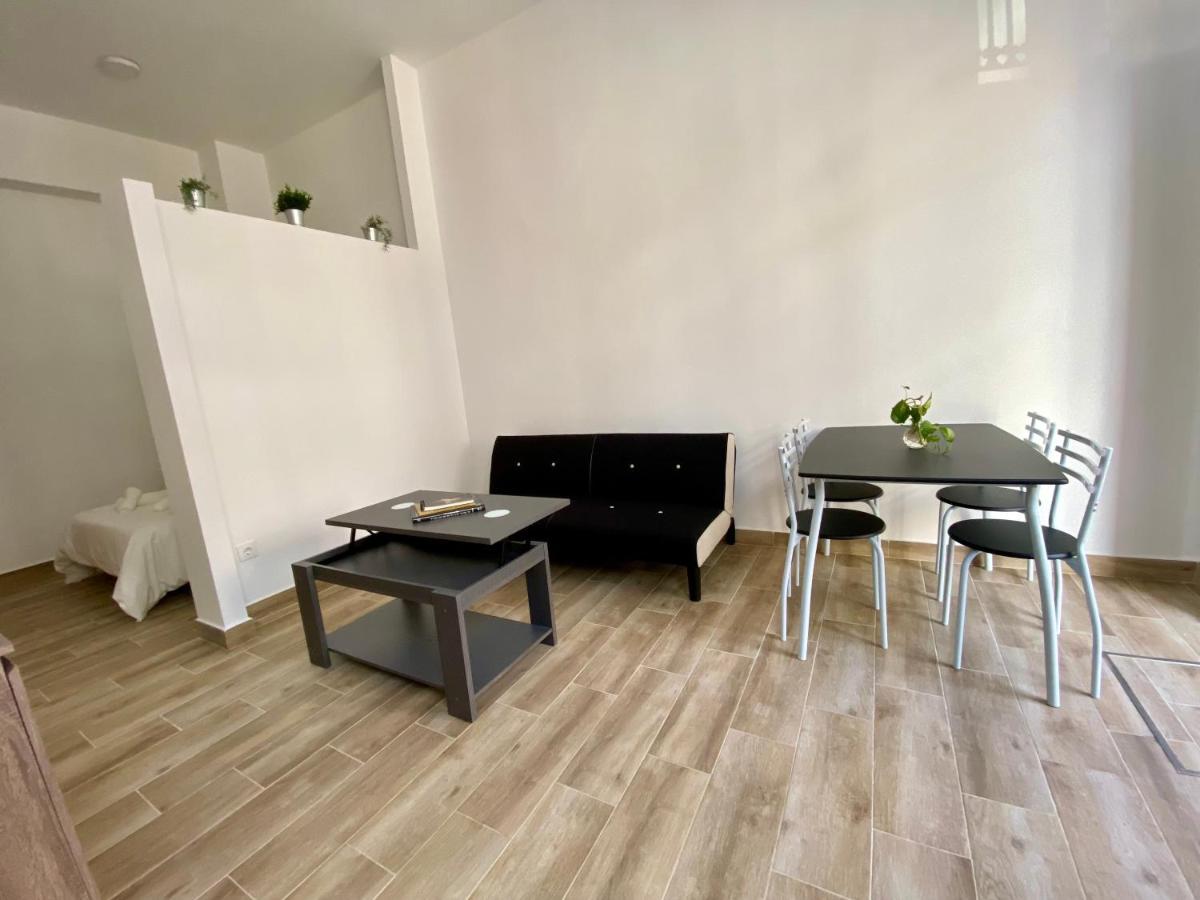 Apartamento Cruz Roja A เซบีญา ภายนอก รูปภาพ