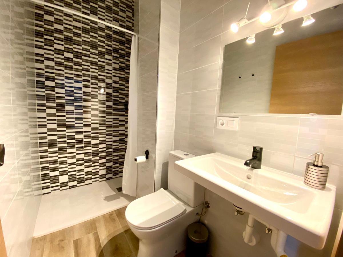 Apartamento Cruz Roja A เซบีญา ภายนอก รูปภาพ